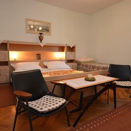 Apartment Nadica Punat Eksteriør billede
