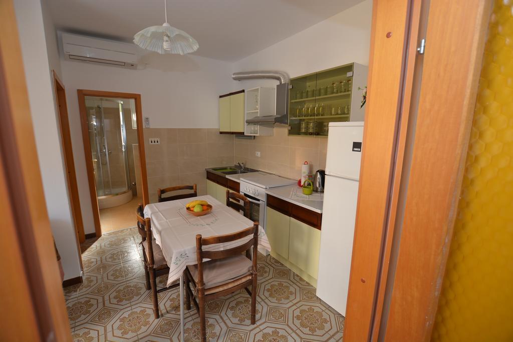 Apartment Nadica Punat Eksteriør billede